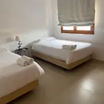 Agradable Con Piscina Y Vistas Al Mar 빌라 *
