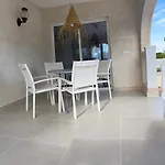 빌라 Agradable Con Piscina Y Vistas Al Mar *