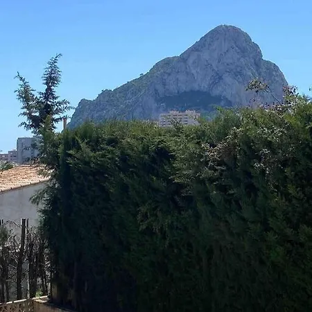 Agradable Con Piscina Y Vistas Al Mar Calpe