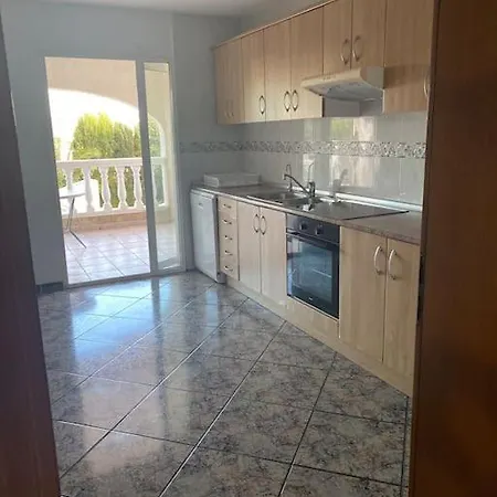 Agradable Con Piscina Y Vistas Al Mar Calpe
