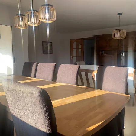 Agradable Con Piscina Y Vistas Al Mar Villa Calpe